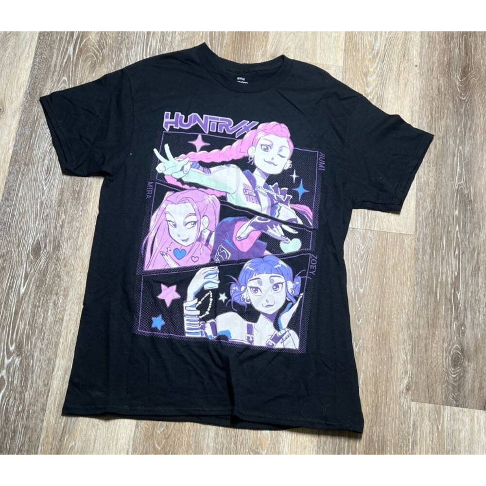 KPOP Demon Hunters World Tour Tshirt Size Medium